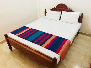 Отель Emarald Holiday Homes  Anuradhapura